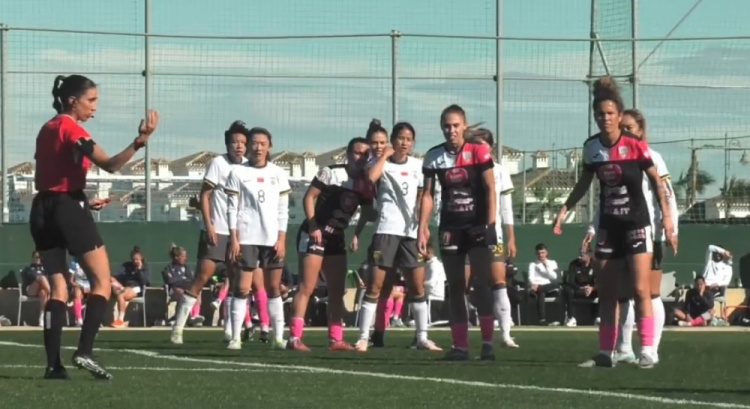  唐佳麗梅開(kāi)二度、邵子欽破門，中國(guó)女足3-2擊敗Alhama俱樂(lè)部女足