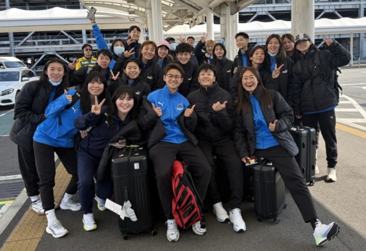  武漢女足前往日本參加女足亞冠！王霜曬照：日本，我們來(lái)了