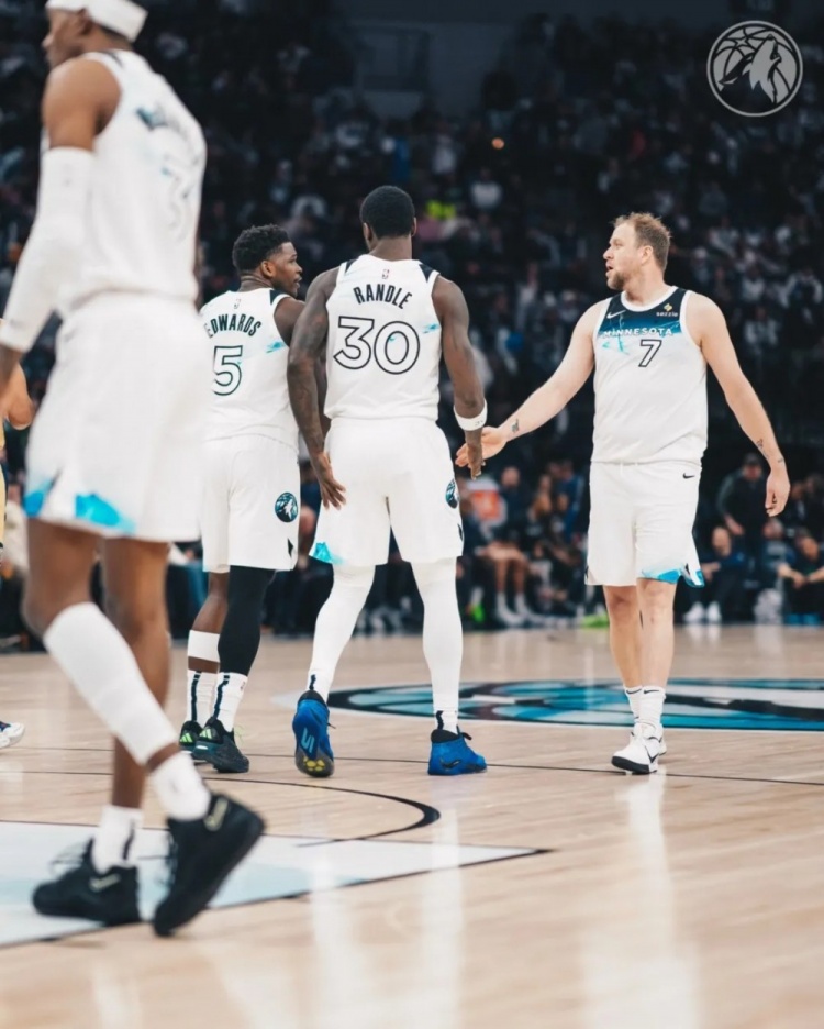  拿0分的NBA首發(fā)，所有人都為他叫好