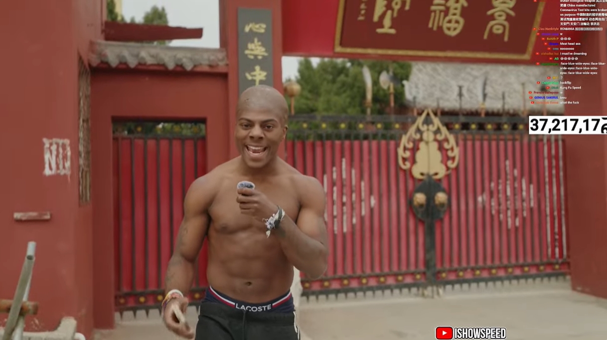  光頭造型！Speed中國(guó)行來到鄭州少林寺，上香拜佛學(xué)功夫