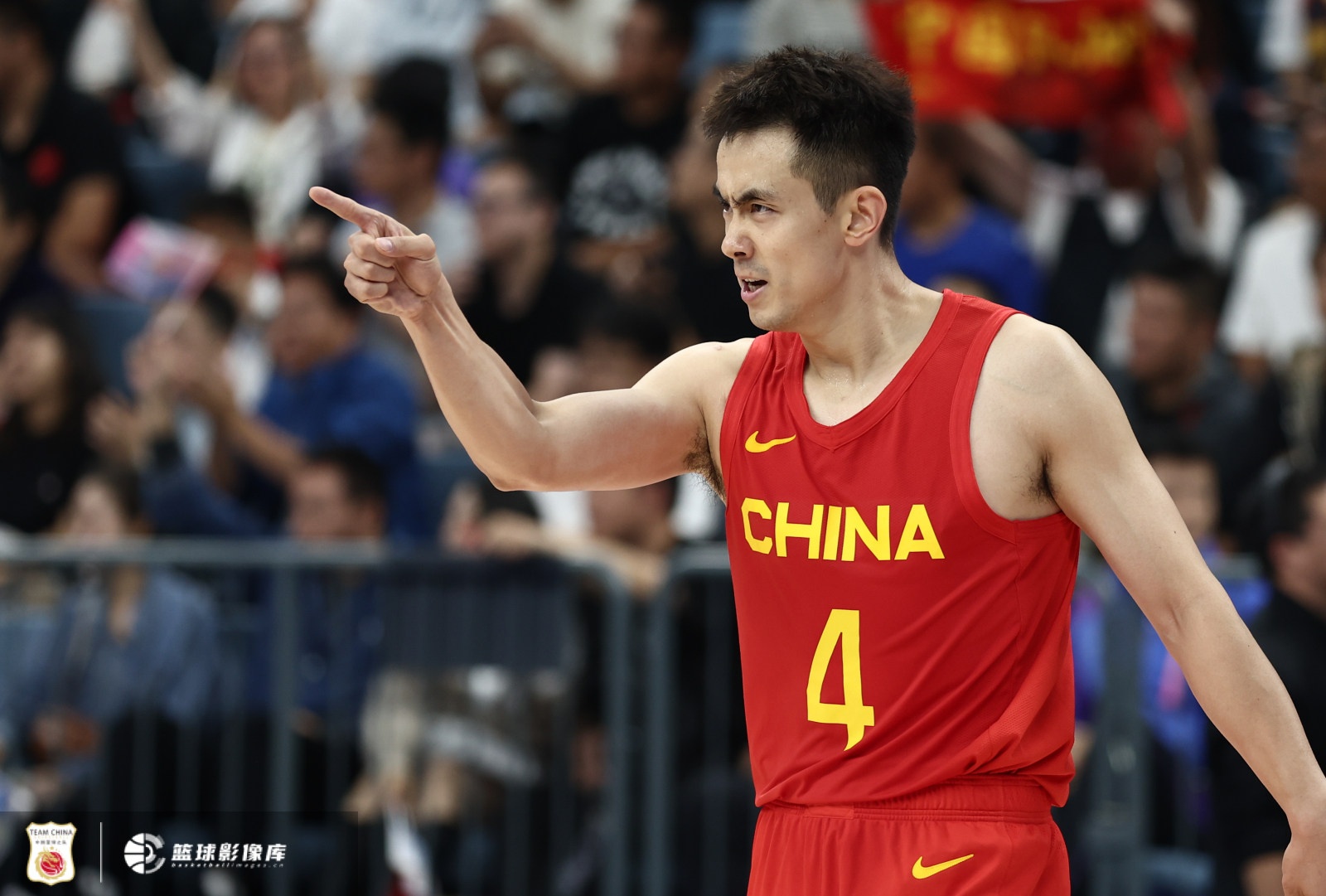  攻防俱佳！趙繼偉半場拿到6分1板4助2斷 正負值+14