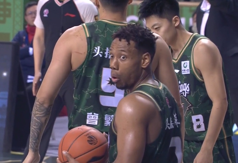  外線很準(zhǔn)！祝銘震6記三分拿下22分6籃板