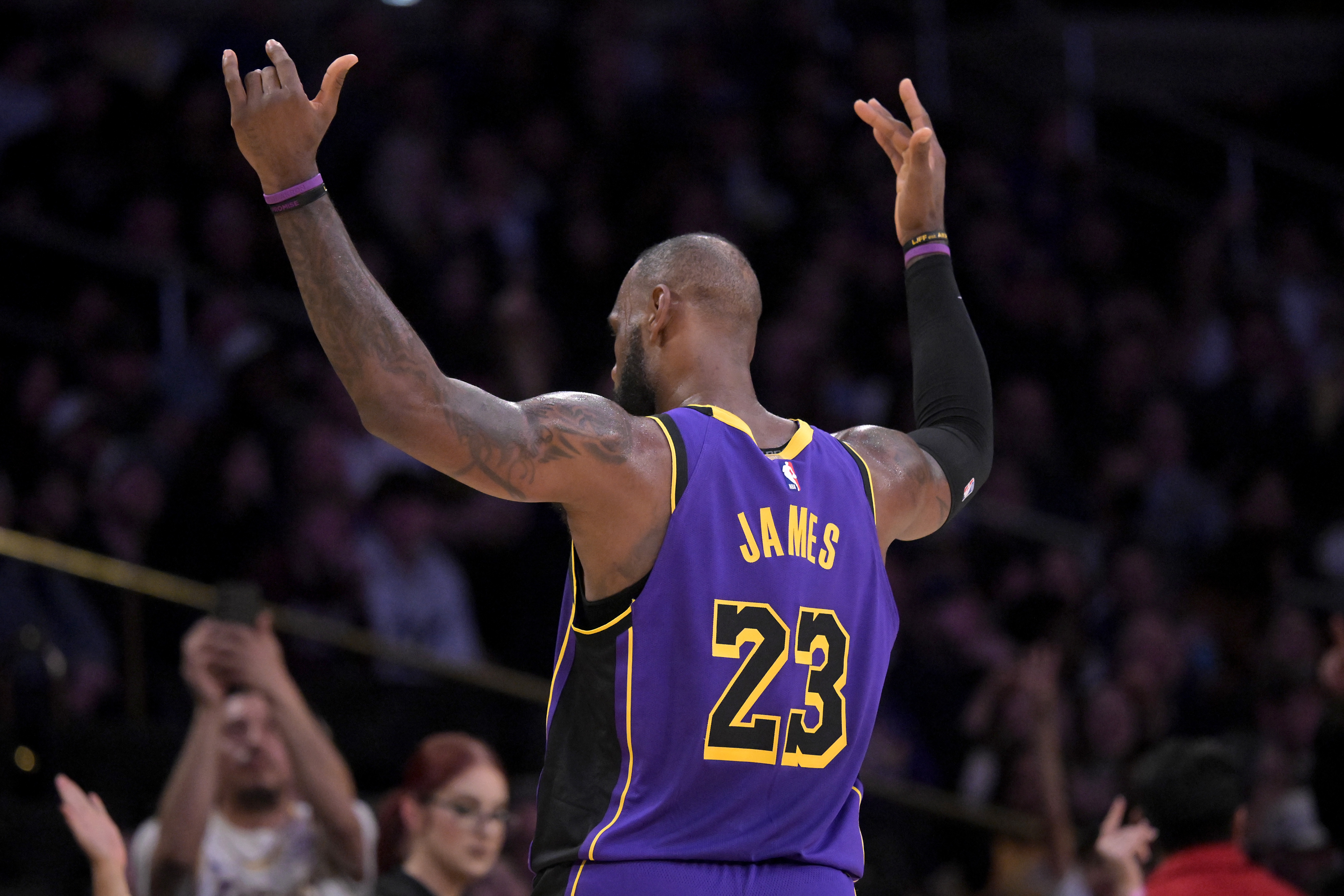  誰(shuí)是搶手貨？誰(shuí)將淡出NBA？今夏自由球員盤點(diǎn)：威少第27懷斯曼倒3