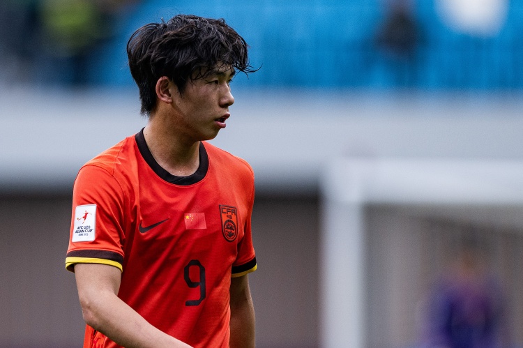  加油！對戰(zhàn)沙特U20劉誠宇罰丟點球承受壓力，入選國足是絕佳鼓勵