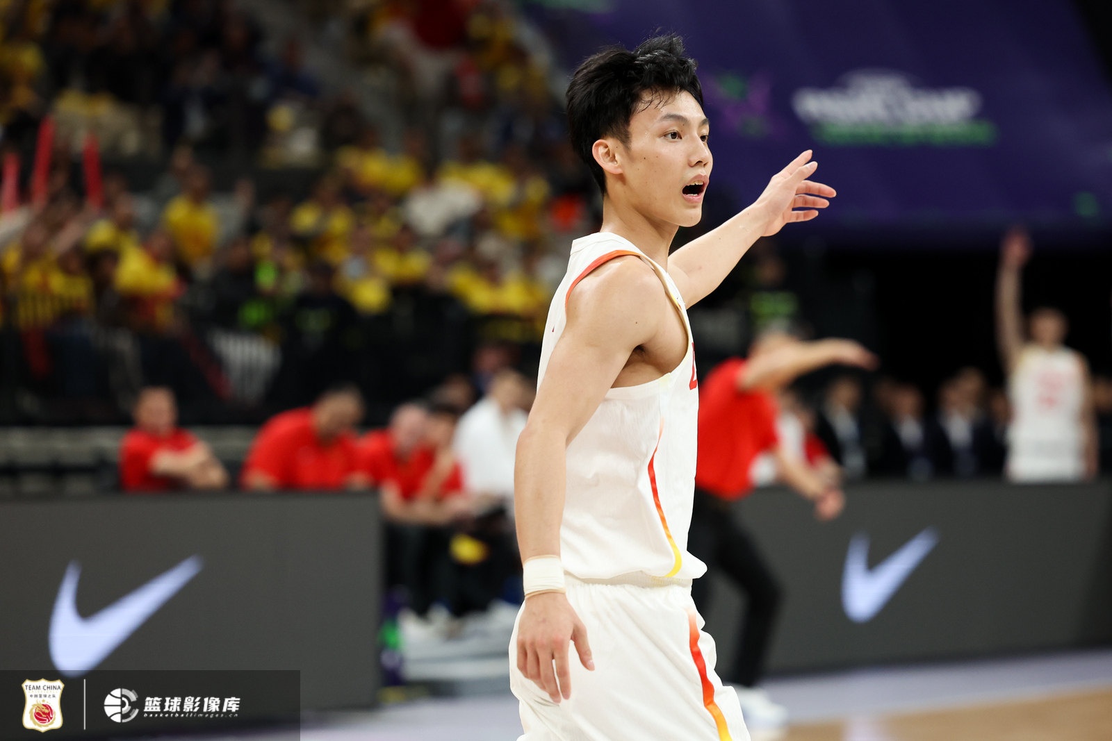  首發(fā)出戰(zhàn)不在狀態(tài)！徐杰全場3中0沒得分 拿到3板1助2斷另2失誤